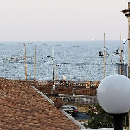 Terrazza Fama Villa Catánia Buitenkant foto
